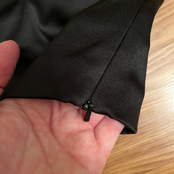 Warehouse halter crop top satin finish - Picture 2 of 4